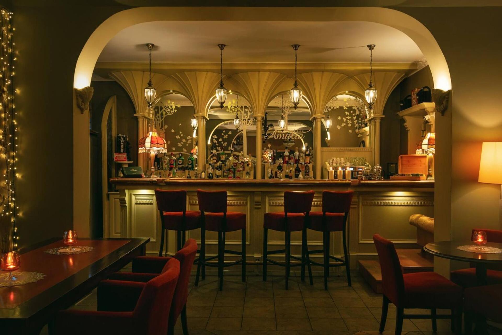 Hotel Amalia Kudowa-Zdrój Extérieur photo