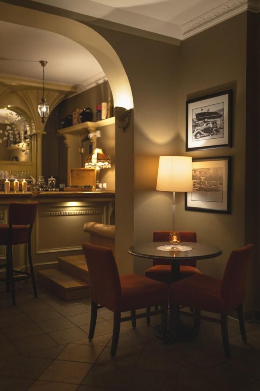 Hotel Amalia Kudowa-Zdrój Extérieur photo