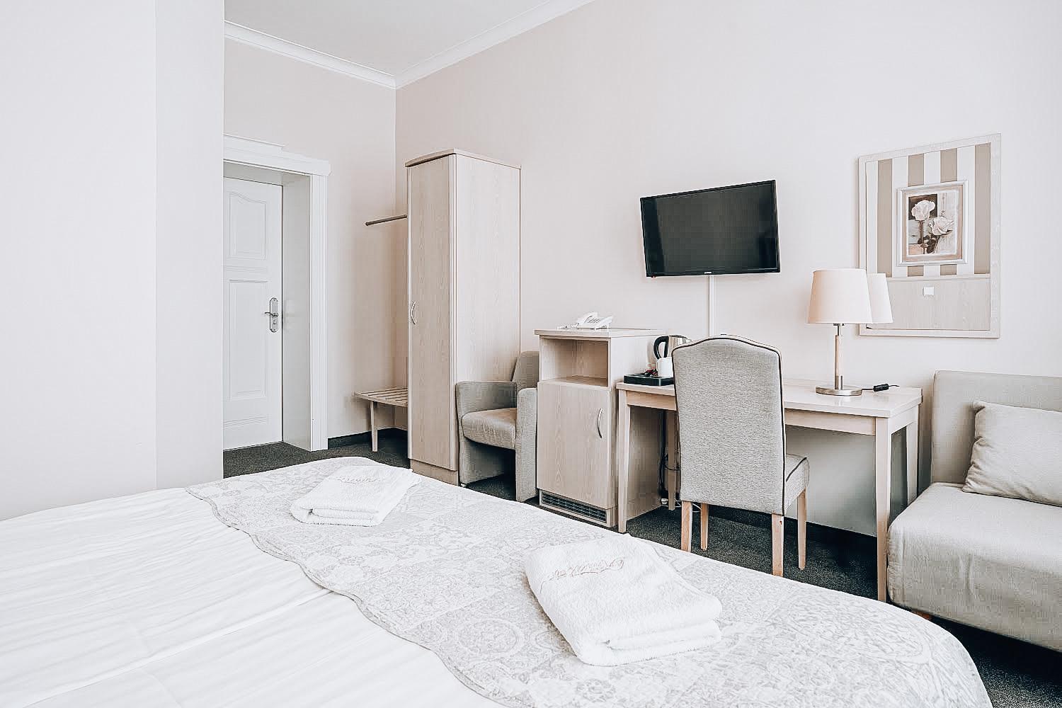 Hotel Amalia Kudowa-Zdrój Extérieur photo